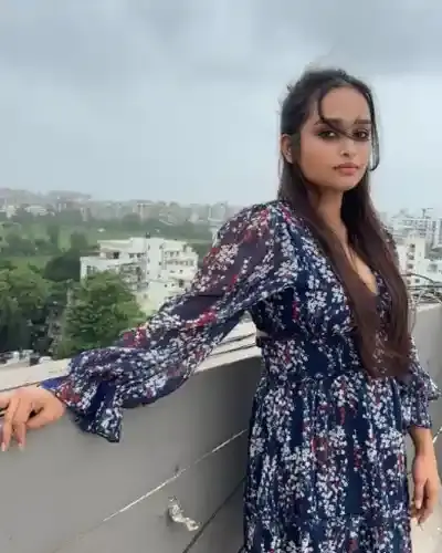 Manikaran Escorts
